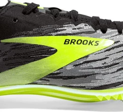 BROOKs QW-K V4 Sprint Spike